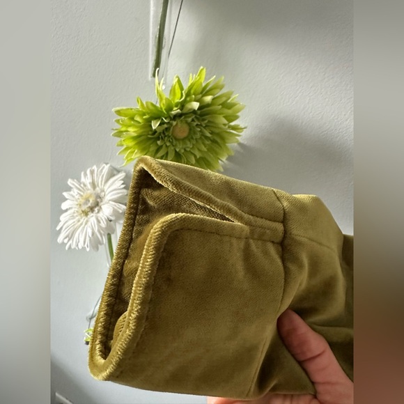 J. Crew | Gorgeous Green Velvet Blazer (Cotton fabric) - Picture 3 of 10